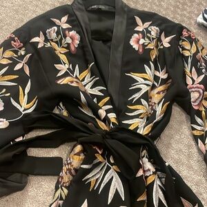Embroidered kimono